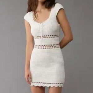 American Eagle NWOT crocheted Mini dress Size Medium